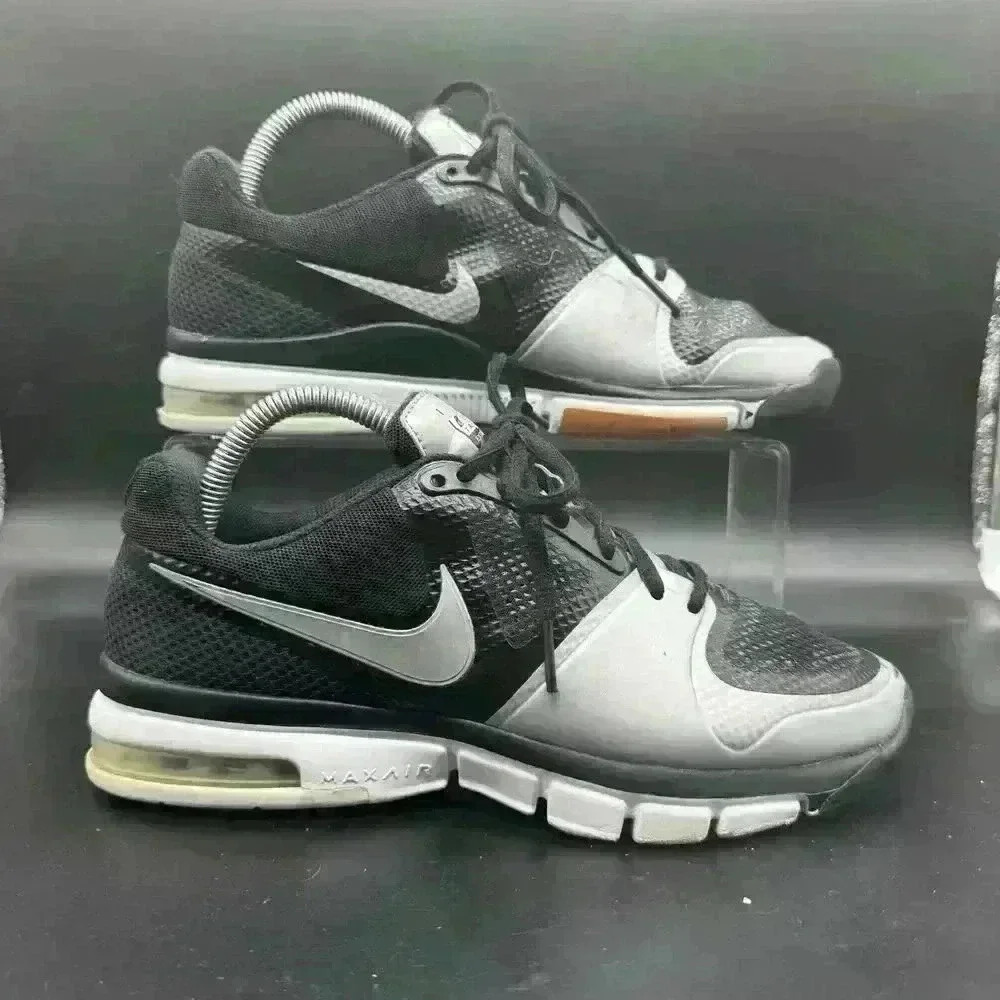 Nike Air Extreme Volley Shoes Womens Size 8 Athletic Black Silver 442249-001